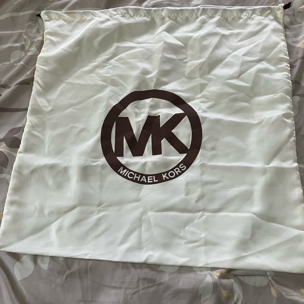 Michael Kors Cream Dust Bag with Brown Logo